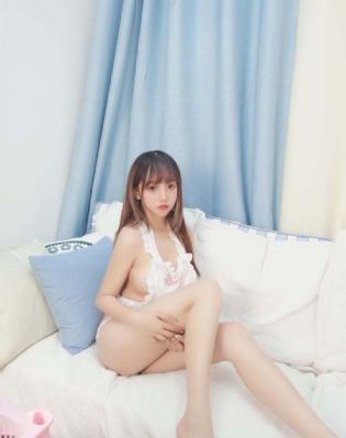 伊人亚洲综合站_HD免费观看韩国