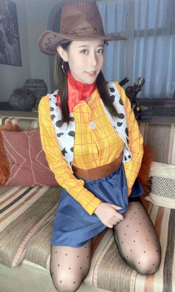 九月婷婷五月天_4K免费观看电视剧
