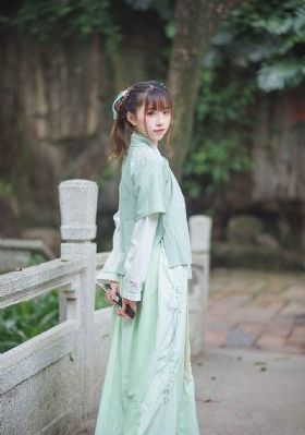 亚洲精品一区二区牛仔裤_BD韩语在线观看完整版