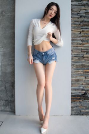 欧美AV无码吞精久久久网站_720在线播放