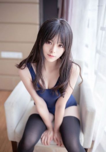 免费无遮羞美女洗澡视频_BD英语电影在线看