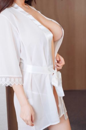 精品卡1卡2卡三卡免费视频_BD英语高清完整版