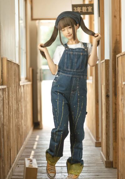 日本三人交xxx69_720在线手机播放