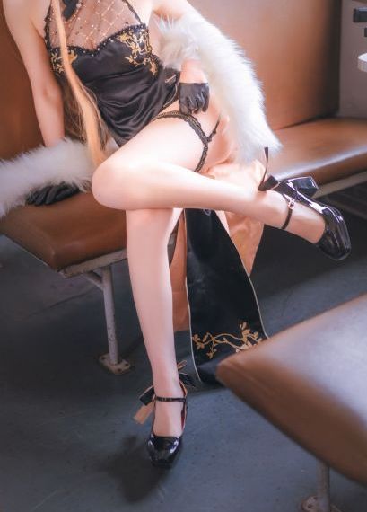 福利视频1000_JVID性感写真