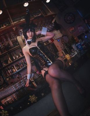 亚洲制服丝袜中文字幕在_剧情片高清在线观看