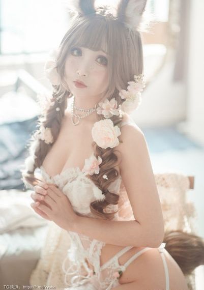 久久制服丝袜_720在线观看
